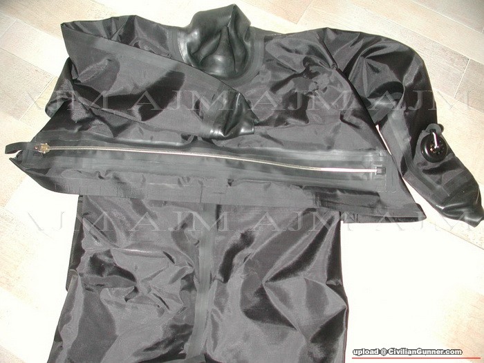 R.N. drysuit.04.jpg